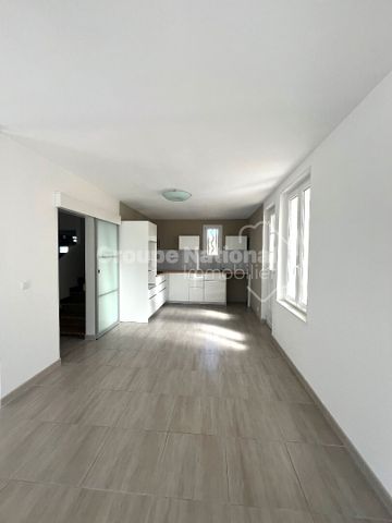A LOUER - ROGNONAS - Maison moderne avec 4 chambres, jardin., - Photo 5