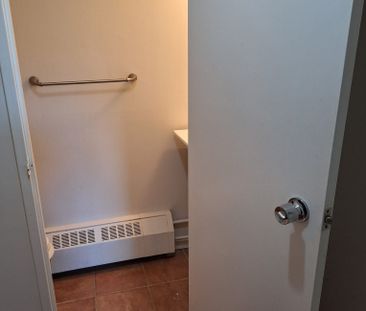 For Lease - 1250 Bridletowne Circle Unit# 403, Toronto, Ontario - Photo 3