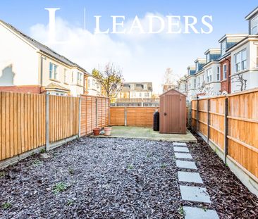 3 bedroom house to rent Albany Avenue, Westcliff-on-Sea, SS0 - Photo 3