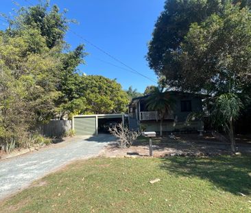 Prime House in Redcliffe - Photo 2