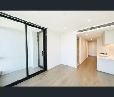 3910/70 Southbank Boulevarde, Southbank, Vic 3006 - Photo 4
