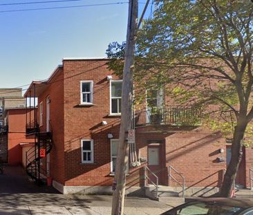 Rosemont/Petite-Patrie - 3 1/2 Rez-de-chaussée Duplex- Chambre fermée - Photo 1