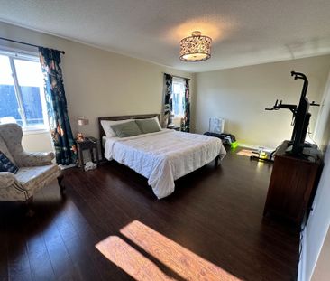 For Lease - 516 Davis Drive, Shelburne, Ontario - Photo 2