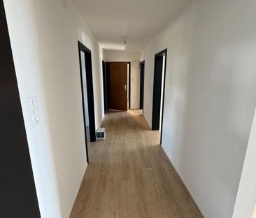 Appartement tout rénové avec vue dégagée et balcon au 2ème et 3ème ... - Foto 1
