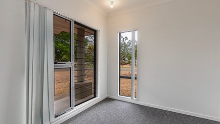 10 Sandon Place, Kelso QLD 4815 - House For Rent | Domain - Photo 2