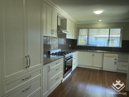 2 Bedroom 1 Bathroom Walking Distance to Hospital - Photo 2