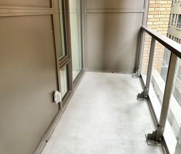 For Lease - 8 Widmer Street Unit# 804, Toronto, Ontario - Photo 6