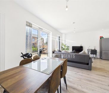 3 bedroom property to rent - Photo 1