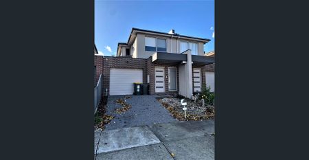 Large 3 Bedroom House!! Call Now To Inspect 9300 9000 - Photo 2