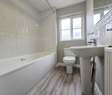 2 bedroom terraced house to rent - Photo 5