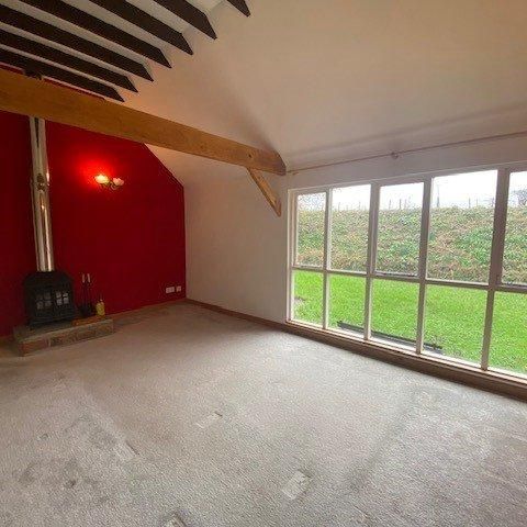 2 bedroom detached house to rent - Photo 1