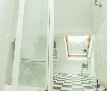 Gardner Road, Guildford, Surrey, GU1 4PG - Photo 3