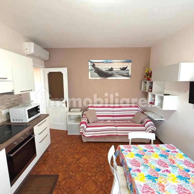 Trilocale Lungomare delle Nazioni 25, Centro, San Bartolomeo al Mare - Photo 1