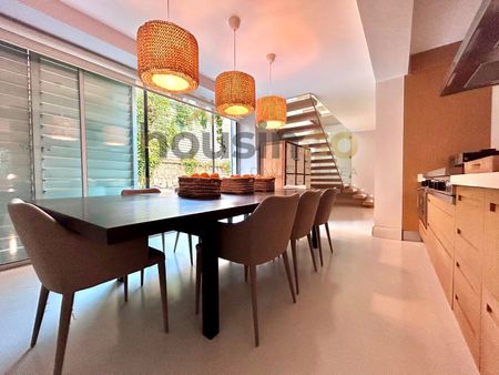 Two bedrooms with shared bathroom at Calle Triana 35 - Photo 3