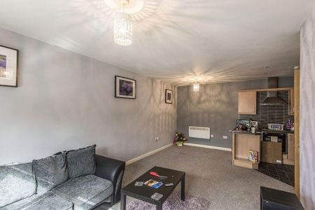 2 bedroom apartment to rent - Photo 2