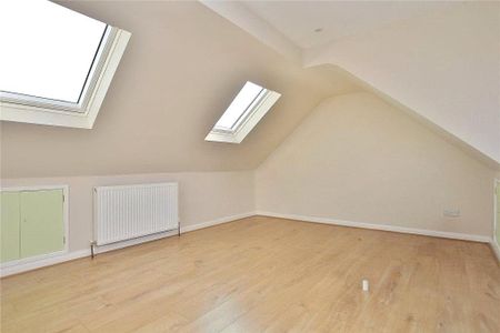 4 bedroom semi-detached house to rent - Photo 4