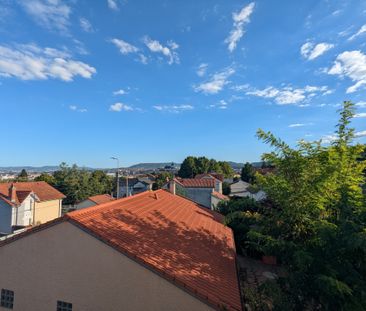 T3 Meublé – balcons, vue dégagée, garage et cave - Photo 6