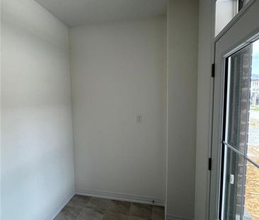 19 LEMON Avenue, Niagara Falls, Ontario, L0S1K0 - Photo 3
