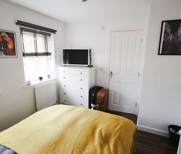 Palmdale Gardens, Warrington - Photo 3