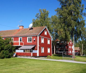 Naturnära nymålad trea en trappa upp - Photo 1