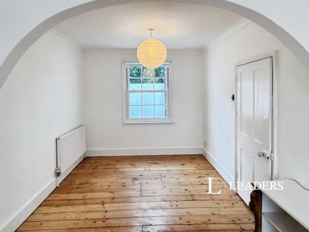 2 bedroom terraced house to rent - Photo 3