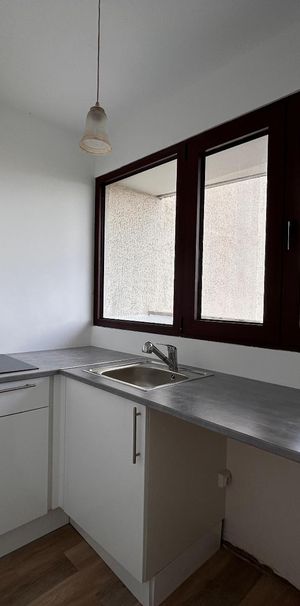 Location Appartement 1 pièce 28m² BORDEAUX 33800 - Photo 1