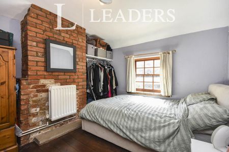 2 bedroom terraced house to rent - Photo 5