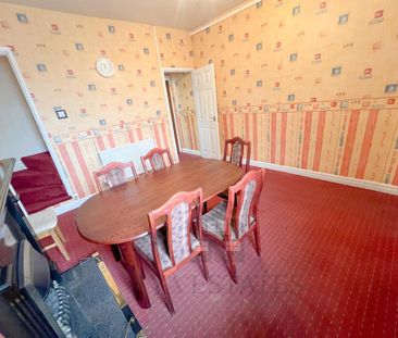 2 bedroom end of terrace house to rent - Photo 4