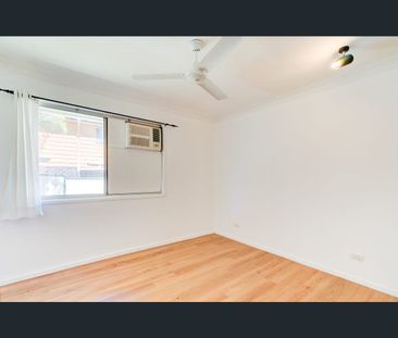 2 Timbertop Ave, Browns Plains, Qld 4118 - Photo 2