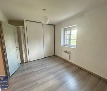 Location Appartement 2 pièces 36m² PAMIERS 09100 - Photo 2
