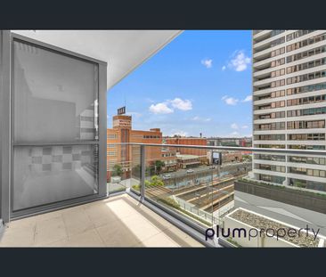 402/26 Mollison Street, South Brisbane, Qld 4101 - Photo 3