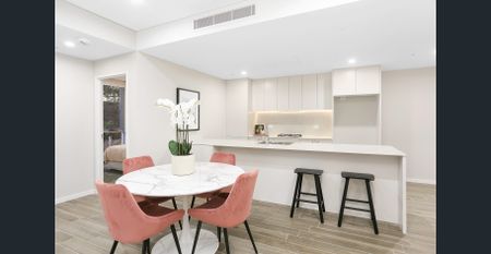 GROUND FLOOR THREE BEDROOM APARTMENT WITH SPECIAL PRICE, AMENITIES INCLUDED. AVAILABLE FROM 30/10/2025 - Photo 2