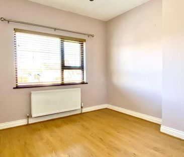 49 Armagh Road, Portadown, BT62 3DL - Photo 1