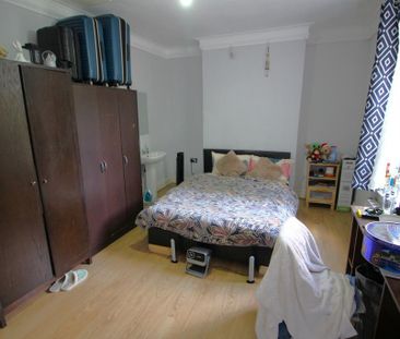 1 bedroom house of multiple occupation to rent - Photo 6