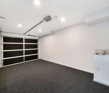 ✨ 3 bedroom + study Home for Rent in West Harbour - Photo 4