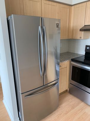 For Lease - 15 North Park Road Unit# 1601, Vaughan, Ontario - Photo 1