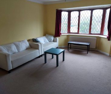 5 bedroom detached house to rent - Photo 3