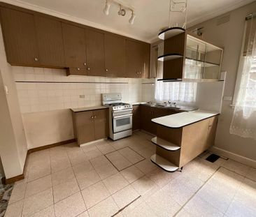 69 Vasey Avenue, Lalor VIC 3075 - Photo 5