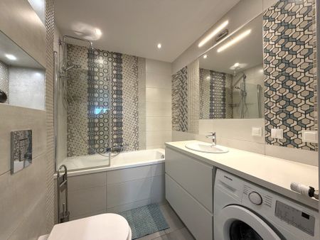 3 pok. 55m2 – Powstańców Warszawy – Narożny Balkon - Zdjęcie 3