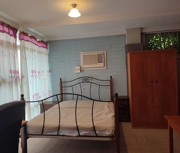 4-bedroom shared house / townhouse, Winston Avenue - Photo 6