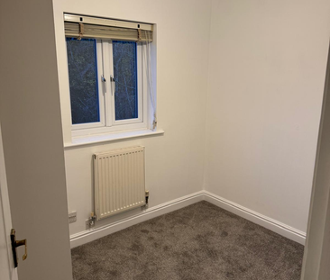 Lovely two bedroom cluster in highly south after area of Bushmead - Photo 3