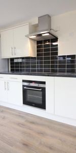 Dudley Road, Feltham - Photo 3