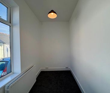 3 bedroom bungalow to rent - Photo 4