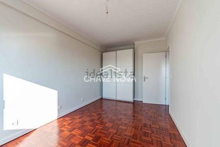 Apartamento em Candal - Regadas, Santa Marinha - Photo 5