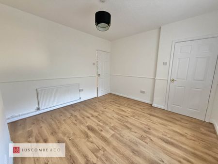 South Avenue - Photo 3