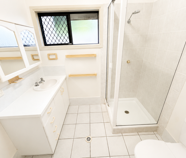 Ultra-Convenient Inner-West Living in a Premium Annandale Location! - Photo 4