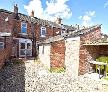 1 bedroom terraced house to rent - Photo 3