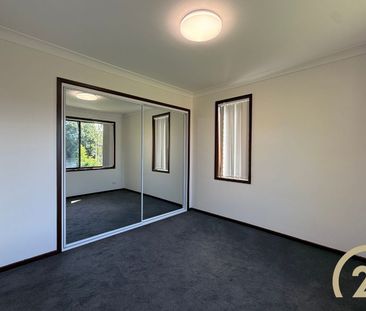 Spacious Newly Renovated 2 Bedroom Home! - Photo 4
