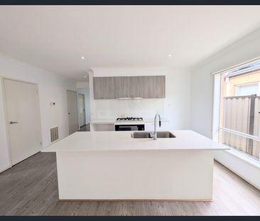 A Fantastic Family Home! - Photo 6