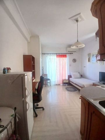 Studio/Γκαρσονιέρα για ενοικίαση Αμπελόκηποι (Πάτρα) - Photo 2